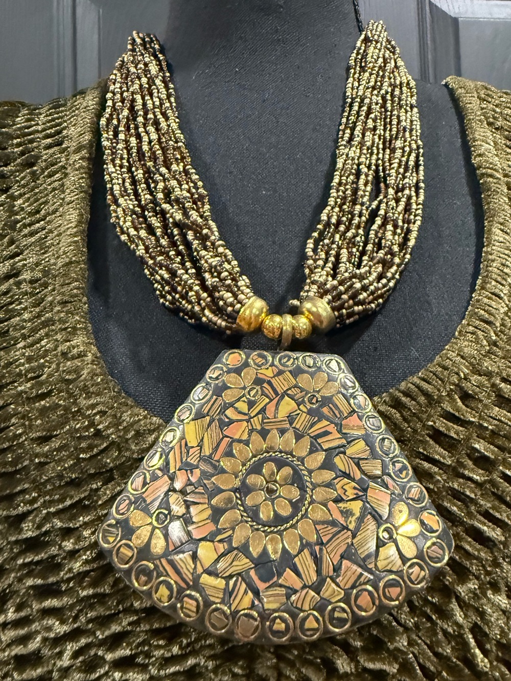 New Tazza Beaded Necklace Made In India